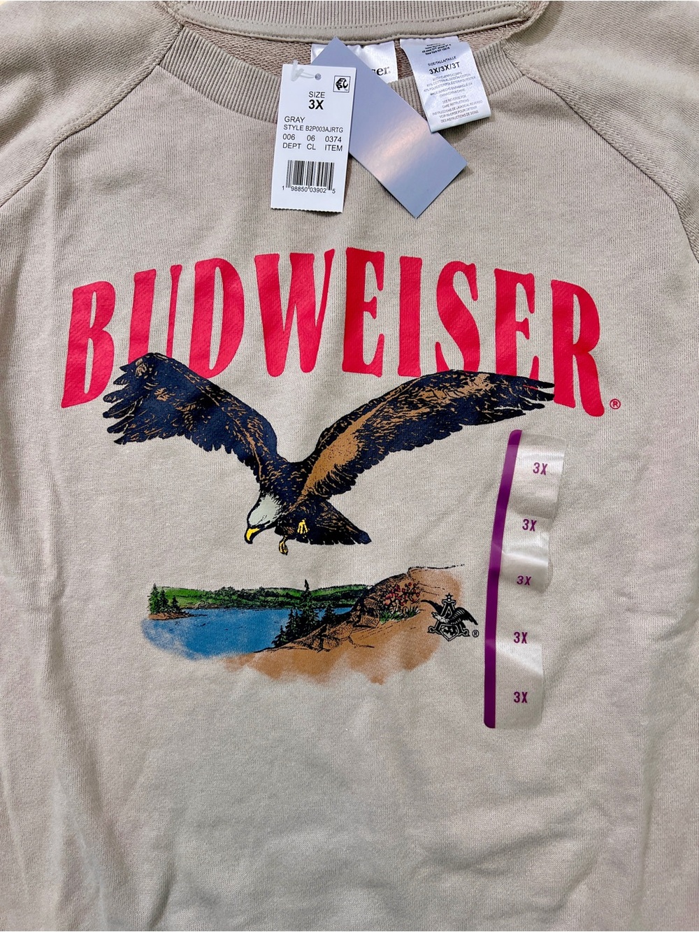Budweiser Eagle Graphic Sweatshirt Women’s Plus Size 3X Streetwear Cozy - Picture 3 of 5